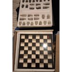 Jeu d'echecs en marbre du mexique