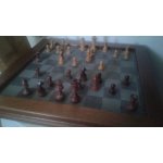 Jeu d'échec en pierre de lave Jeu d'échec en pierre de lave