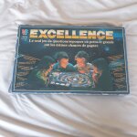 Jeu de socit   excellence   stratgie 1984 par mb, en bon etat. manque la notice.