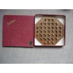 Jeu de solitaire de voyage en bois ( rachez paris )