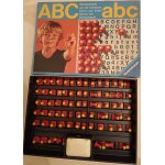 Jeu de tampons lettres majuscules, minuscules et chiffres + caratères ravensburger Jeu de tampons lettres majuscules, minuscules et chiffres + caratères ravensburger