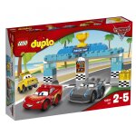 Lego 10857 - la course de la piston cup