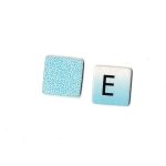 Lot de 2 lettres cartonn�es scrabble junior