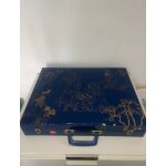 Mallette de jeux orli jouet vintage (jeu des petits chevaux, jeu de l'oie, marelle, dames. . . ) Mallette de jeux orli jouet vintage (jeu des petits chevaux, jeu de l'oie, marelle, dames. . . )
