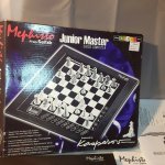 Mephisto junior master - jeu d'échecs chess computer Mephisto junior master - jeu d'échecs chess computer