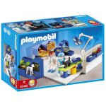 Playmobil 4346 - equipe vtrinaires et salle d'opration
