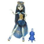 Poupe monster high frankie stein  mille et une goules