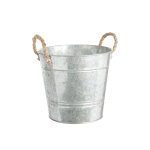 Cache - pot seau avec anses coloris gris en zinc - Ø 18, 7 cm Cache - pot seau avec anses coloris gris en zinc - Ø 18, 7 cm