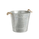 Cache - pot seau avec anses coloris gris en zinc - Ø 27, 2 cm Cache - pot seau avec anses coloris gris en zinc - Ø 27, 2 cm