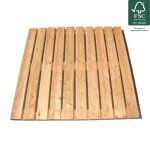 Dalle classique en m�l�ze en bois naturel huil� - 100 x 100 x 4 cm