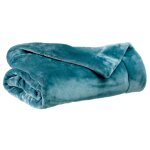 Plaid coloris quartz en polyester tender vivaraise 150 x 200 cm