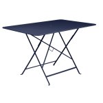 Table pliante bistro fermob en acier coloris bleu abysse 117 x 77 x 74 cm Table pliante bistro fermob en acier coloris bleu abysse 117 x 77 x 74 cm