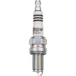 Bougie d'allumage ngk dcr7eix