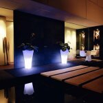 Pot jardinire design pezzettina vondom lumineux led blanc 50x50xh85