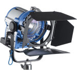 Arri m8, 800w / se phares lumire du jour, man, veam, bleu - argent - arri m - srie