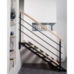 Escalier sapin 1 quart tournant haut fini sur mesure - lapeyre Escalier sapin 1 quart tournant haut fini sur mesure - lapeyre