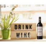 Caisse  vin personnalisable avec lettres et moticnes