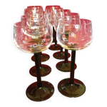 10 verres � vin blanc