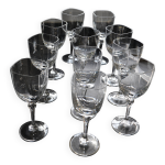 11 verres  eau en cristal d'arques  la forme originale carre