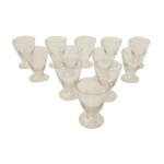 12 anciens verres  digestif gravs de forme ovale