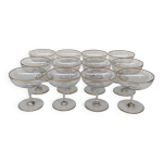 12 coupes  champagne en cristal de baccarat, vers 1900.
