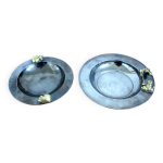 2 anciens plateaux de service rond poignées bronze et finition chromée art 2 anciens plateaux de service rond poignées bronze et finition chromée art