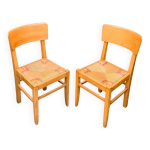 2 chaises vintage en hêtre, assises paillées 2 chaises vintage en hêtre, assises paillées