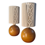 2 lampes de chevet boule bois massif et abat jour tress blanc 28x11