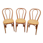 3 chaises de bistrot anciennes avec cannage