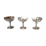 3 coupes à champagne en verre taillé 3 coupes à champagne en verre taillé
