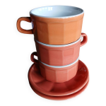3 tasses de bistrot et 2 soucoupes