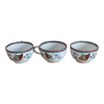 3 tasses en porcelaine anglaise  dcor de papillons