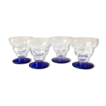 4 anciens verres à liqueur, pieds bleus et verre gravé 4 anciens verres à liqueur, pieds bleus et verre gravé
