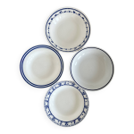 4 assiettes creuses vintage dpareilles porcelaine bleur blanche lot p