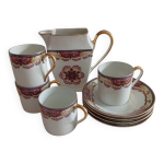 4 duos tasses et soucoupes et un pot � lait en porcelaine de limoges