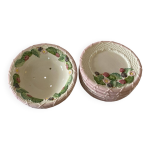 6 assiettes et �gouttoir en barbotine