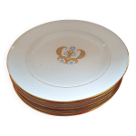 6 assiettes plates bavaria. modéle annabel. blanches, liseré doré. motif central. 6 assiettes plates bavaria. modéle annabel. blanches, liseré doré. motif central.