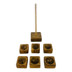 6 coquetiers en bois d'olivier et leur support