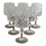 6 verres  eau sur pied en cristal taill