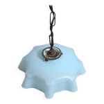 Abat - jour en opaline drap�