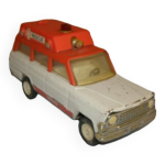 Ancien jouet tonka, ambulance en mtal