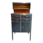 Ancien meuble m�tallique, m�dical