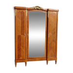 Ancienne armoire de style louis xvi avec marqueterie et bronzes Ancienne armoire de style louis xvi avec marqueterie et bronzes