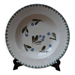 Ancienne assiette creuse terre de fer motif fleur bleu Ancienne assiette creuse terre de fer motif fleur bleu