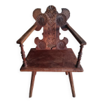 Ancienne chaise a accoudoirs / fauteuil en chne sculpt - art populaire fin du xixe sicle