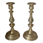 Ancienne paire de bougeoirs en bronze dor