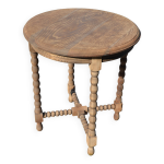 Ancienne petite table ronde en chne pieds cannette