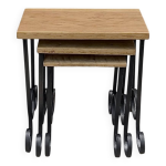 Anciennes tables gigognes en bois et fer forgé vers 1950 Anciennes tables gigognes en bois et fer forgé vers 1950