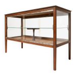 Ancienne vitrine de commerce