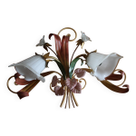 Applique bouquet de fleur en métal peint et abat jour tulipe en verre Applique bouquet de fleur en métal peint et abat jour tulipe en verre